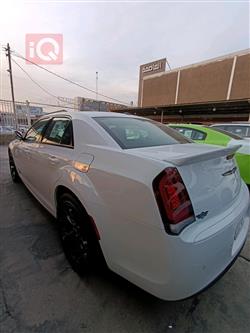 كرايسلر 300
